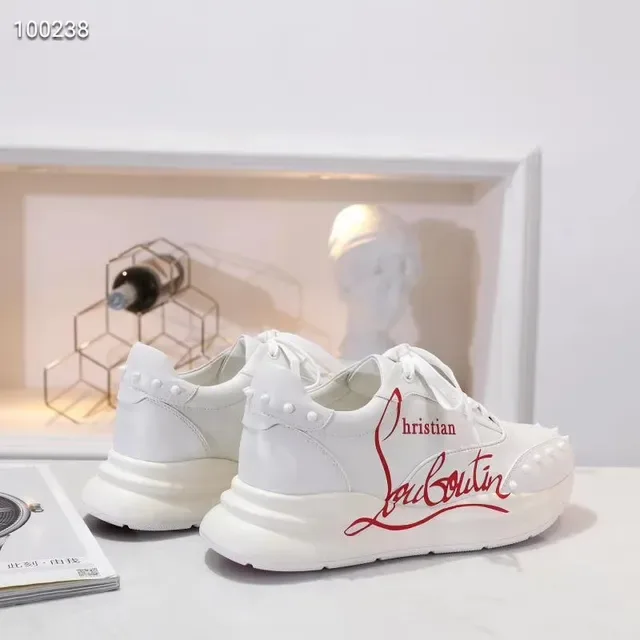 Christian Louboutin Blancs Rouges Haut en Similicuir Logo Signature Script Sneakers Lifestyle 3