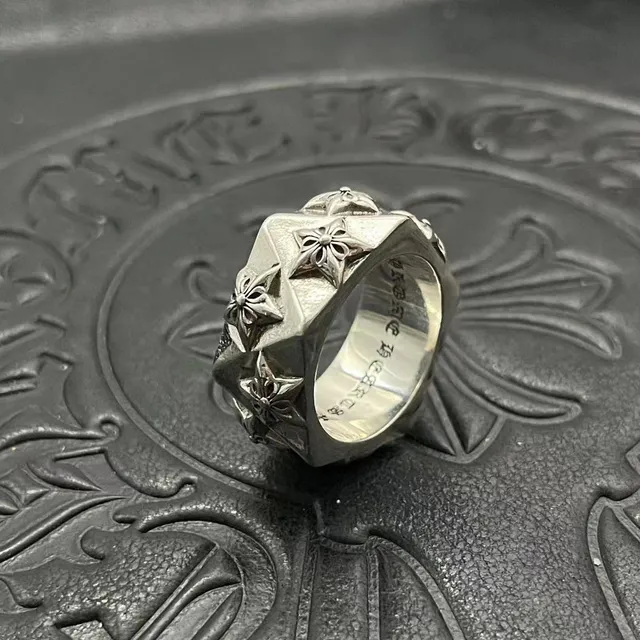 Chrome Hearts Motif de Croix Bande Géométrique Facetée Argent Motifs Saillants Bague 5