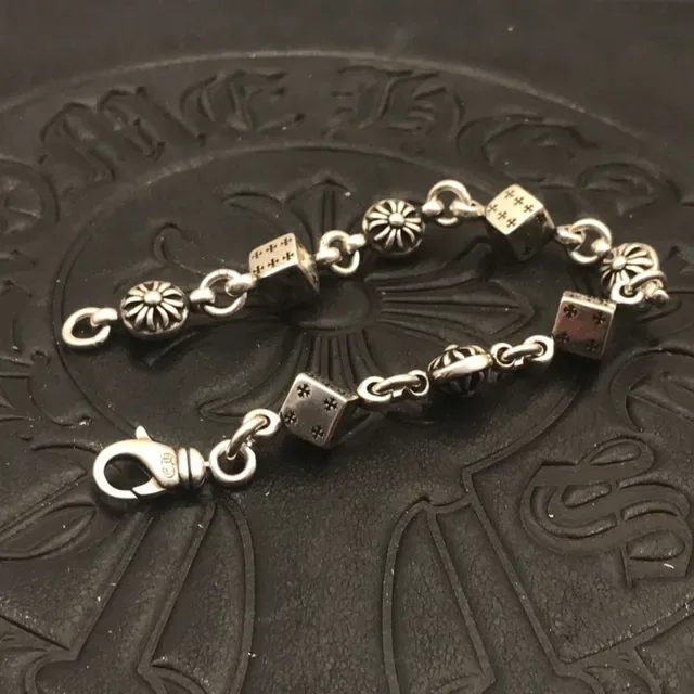 Chrome Hearts Pulseira Dados Prata Charms Motivos Florais Sunburst 8