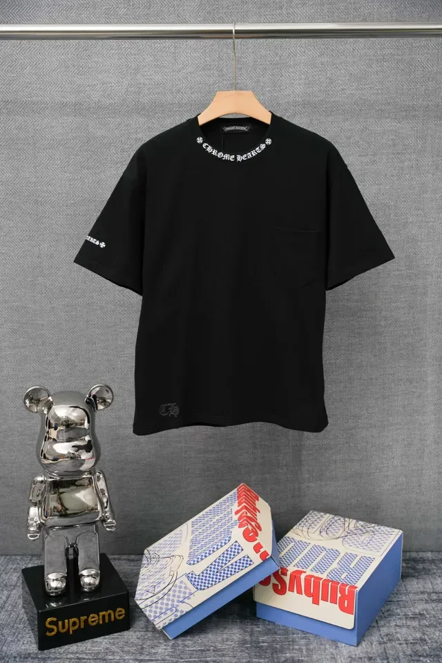 Chrome Hearts कढ़ाईदार कॉलर पॉकेट टी-शर्ट 3