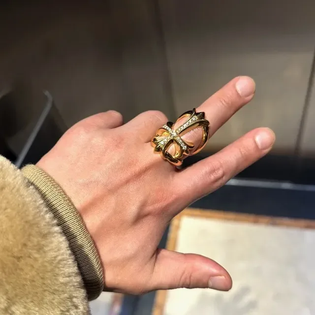 Chrome Hearts Bague Or Argent Croix Gothique Pavé Cristal 3