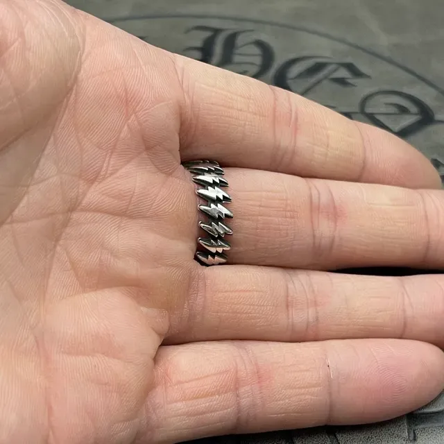 Chrome Hearts Spiked Chain Ring Silver Curb Band High-Polish Metal Ring 2