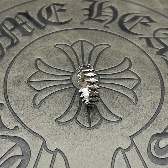 Chrome Hearts Spiked Chain Ring Silver Curb Band High-Polish Metal Ring 7
