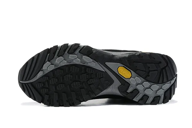 Columbia Black Gray High-Top Waterproof Hiking Boots 21