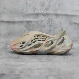 Crocs Classic Clog Beige Marbled Blue Pink Foam Clog