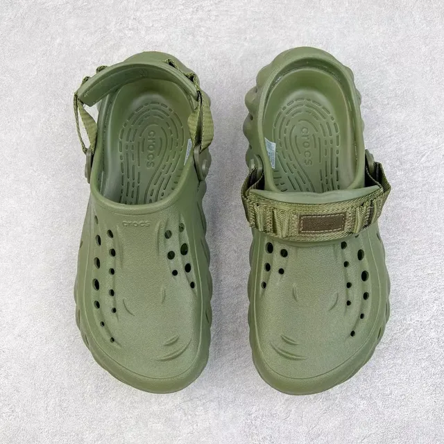 Crocs Echo Clog Olive Green Molded Foam Clog 9