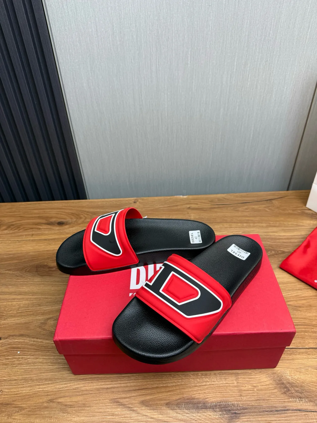 Diesel D-Slide Red Black White Molded Strap Slippers 3