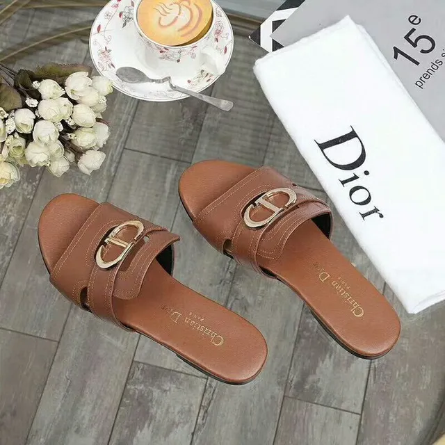 Christian Dior বাদামি রূপালি ডাবল স্ট্র্যাপ ধাতব CD বাকেল স্লিপার্স 6