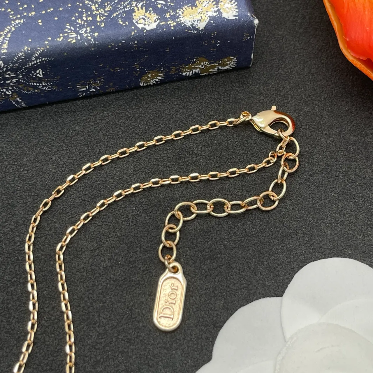 Dior Amour Gold Pink Chain Heart-Shaped Pendant Necklace 5