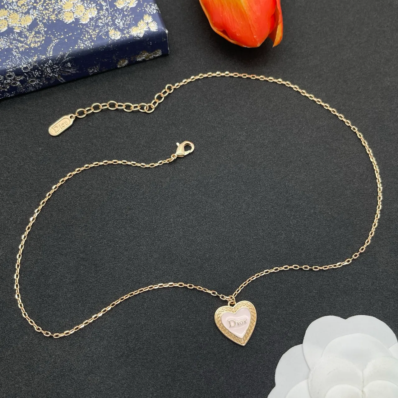 Dior Amour Gold Pink Chain Heart-Shaped Pendant Necklace 8