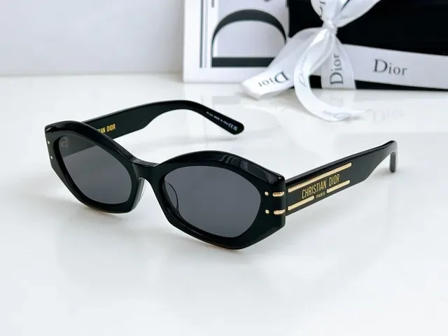 Dior 棱角几何光泽黑色太阳镜 5