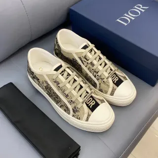 Dior B23 Beige Toile de Jouy Print Lifestyle Sneakers