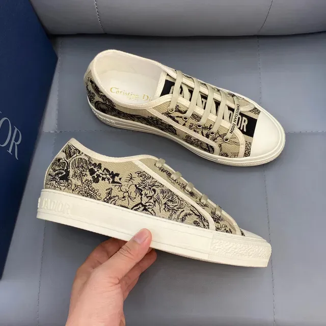Dior B23 Beige Toile de Jouy Print Lifestyle Sneakers 3