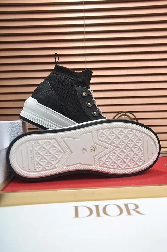 Dior B23 Black and White Platform Lifestyle Sneakers 3