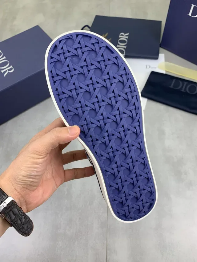 Dior B23 Bleu marine Oblique Monogram Lifestyle Sneakers 3