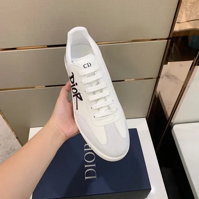 Dior B23 White and Black Script Logo Lifestyle Sneakers 7