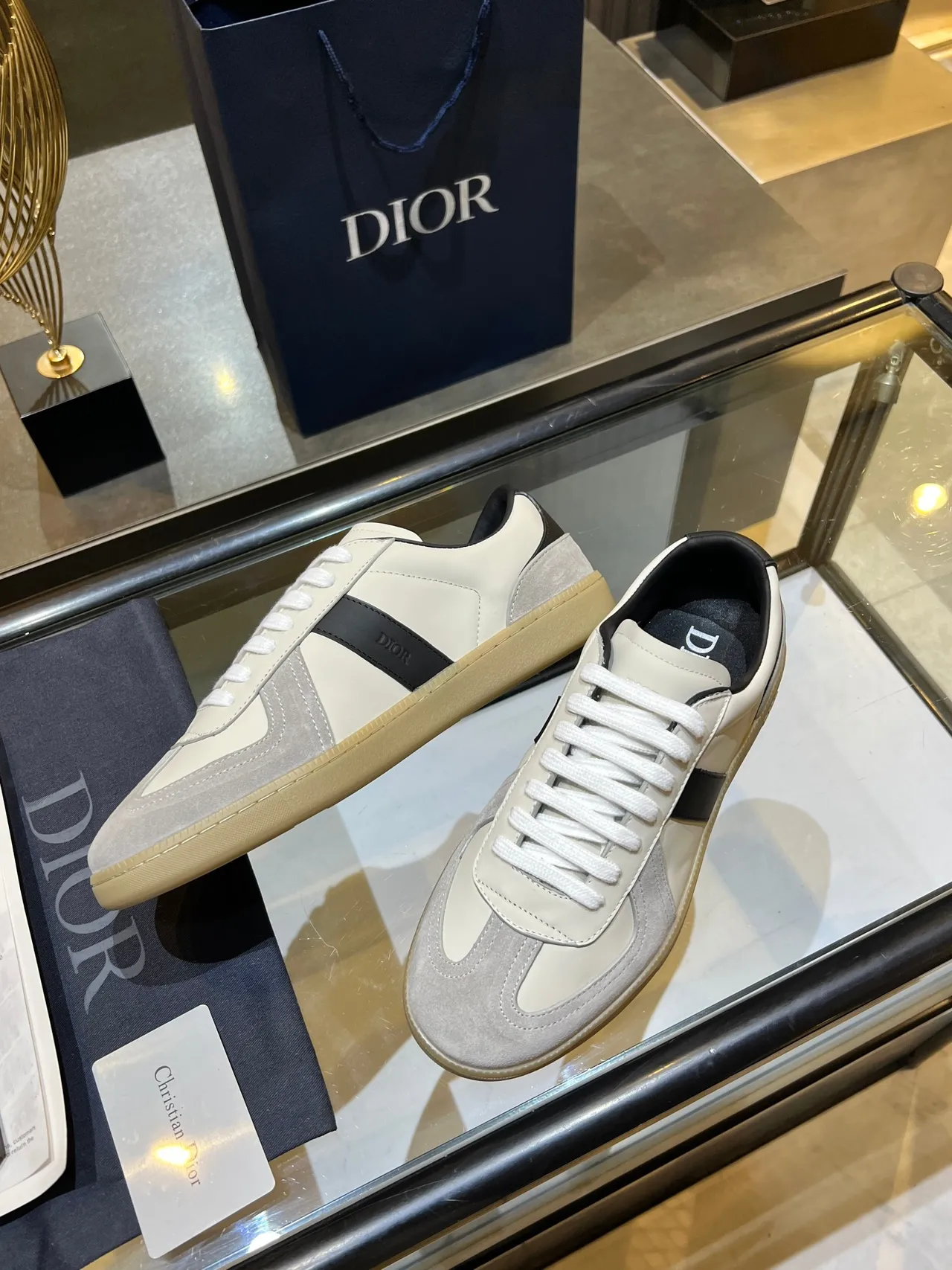 Dior B27 Off-White Black Gray Gum Lifestyle Sneakers 3