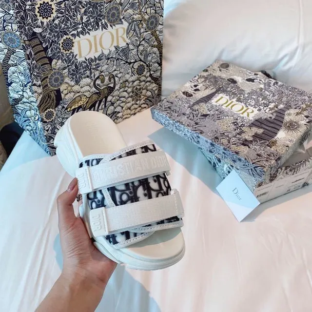 Dior B27 Slide White and Black Oblique Monogram Slippers 2