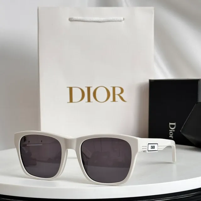 Dior Black Blue Rectangular Frame Acetate Construction Sunglasses 7
