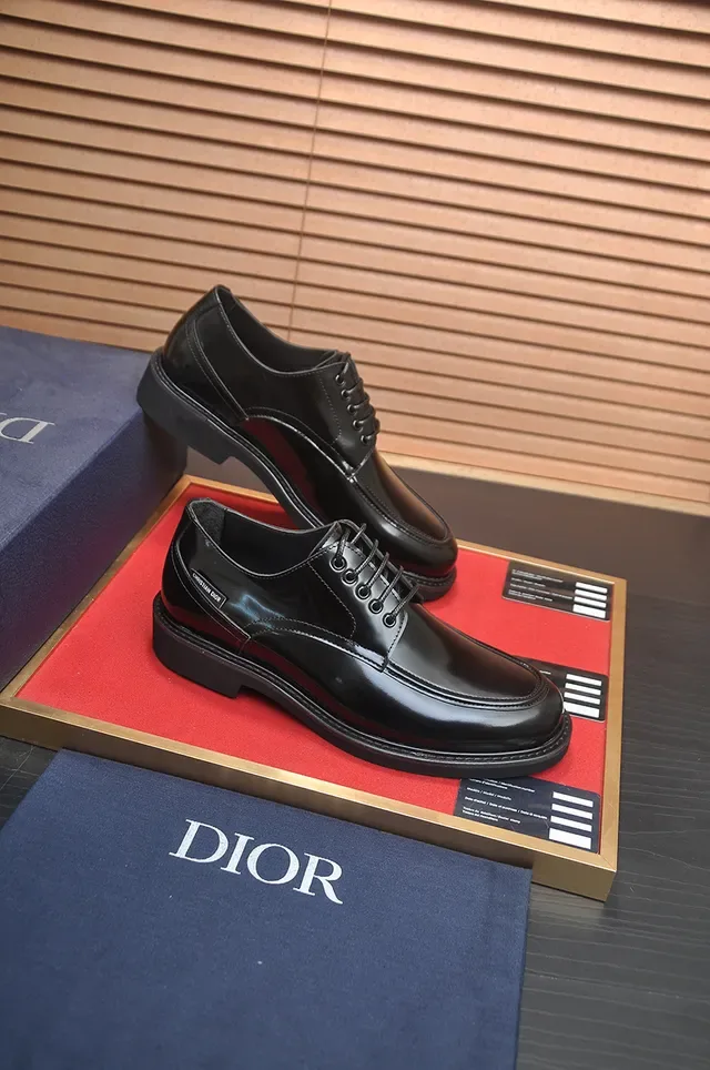 Dior Sapatos Oxford Preto Polido Cap-Toe 4