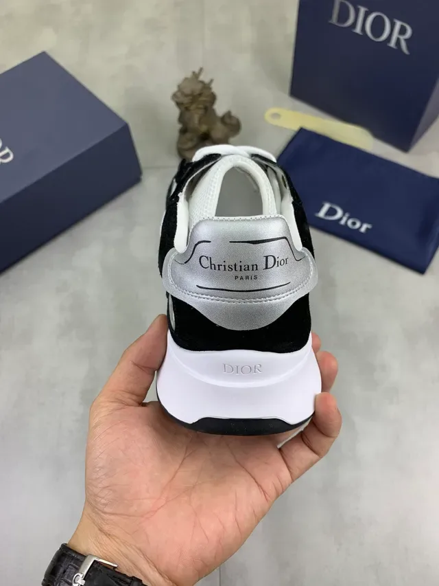 Dior Black White Chunky Sole Mixed-Material Upper Lifestyle Sneakers 3
