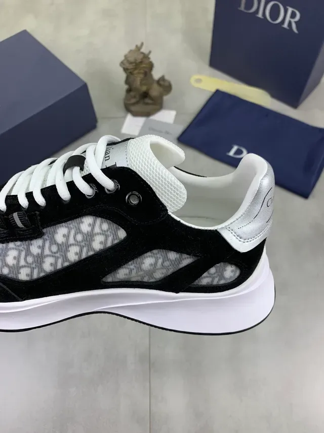 Dior Black White Chunky Sole Mixed-Material Upper Lifestyle Sneakers 4