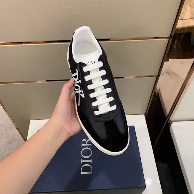 Dior Black White Low-Top Script-Logo Side Print Lifestyle Sneakers 5