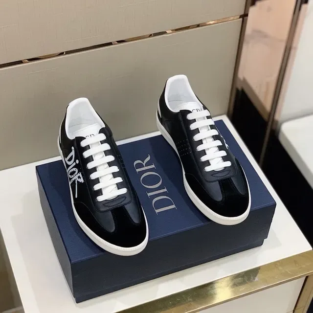 Dior Black White Low-Top Script-Logo Side Print Lifestyle Sneakers 9