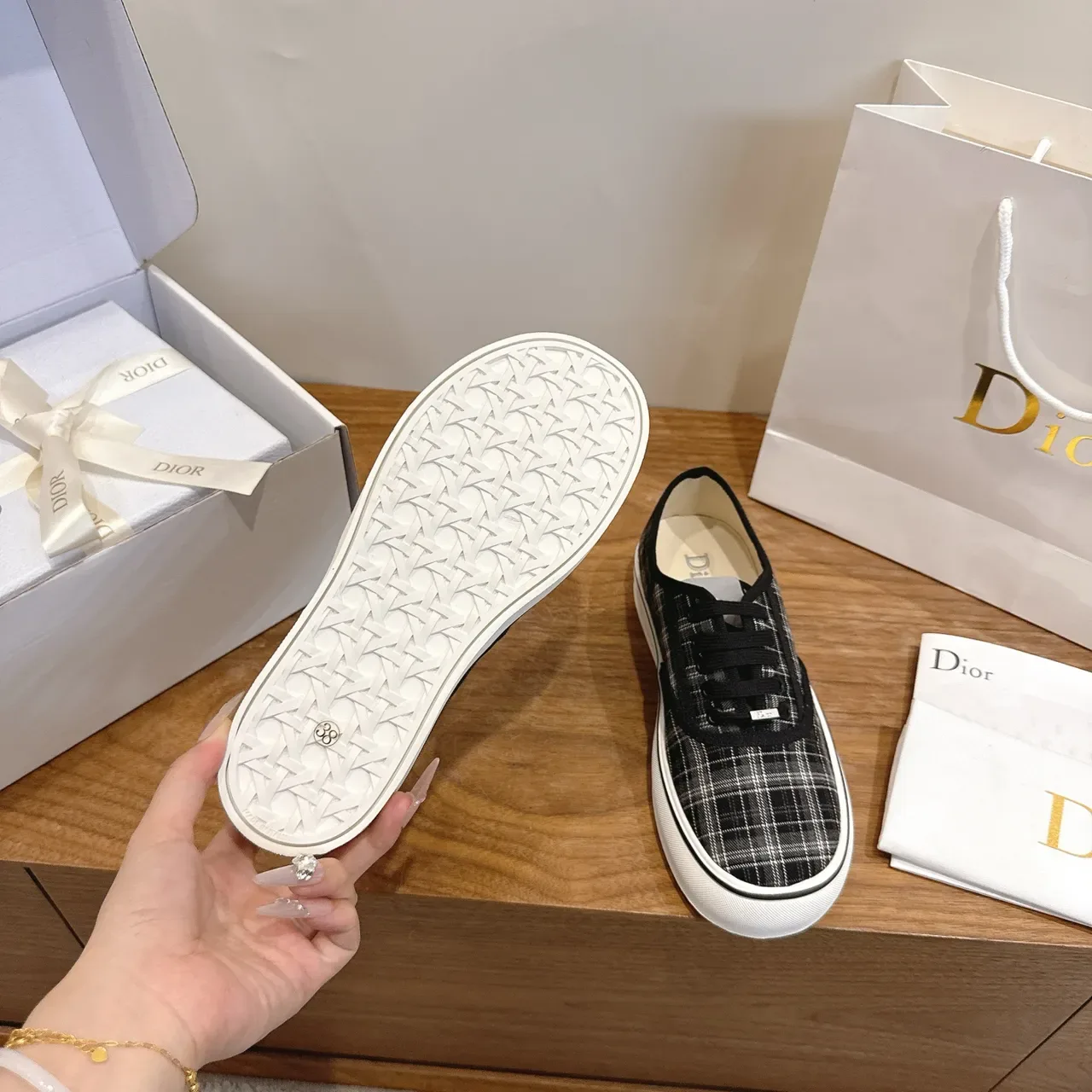 Dior Noir Blanc Tissu à Carreaux Supérieur Low-Top Lacets Lifestyle Sneakers 2