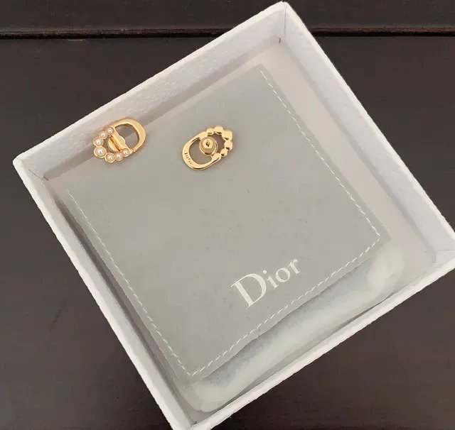 Dior CD Buckle Pearl Stud Earrings 2