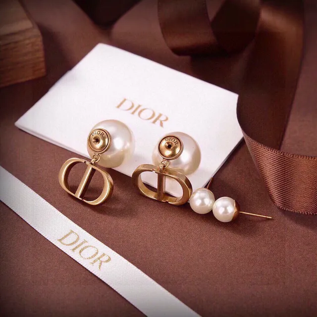 Dior CD Motif Double Pearl Earrings 4