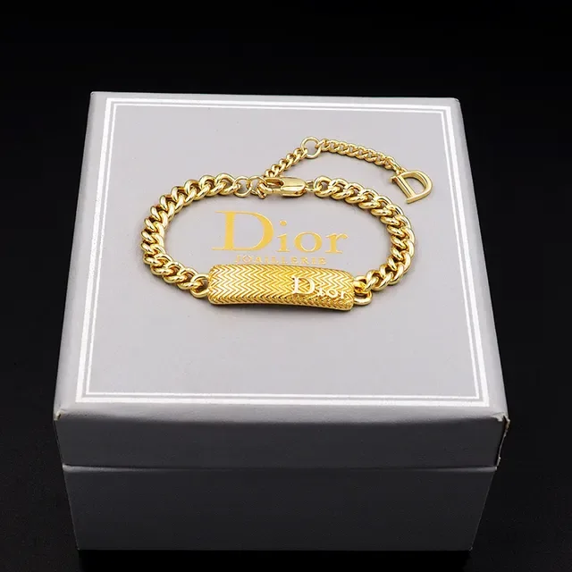 Dior Gold Curb Chain Textured Rectangular Bar Bracelet 6