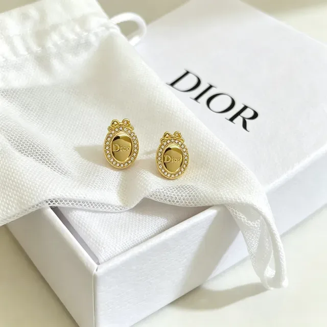Dior Gold-Tone Crystal Halo Bow Stud Earrings 7