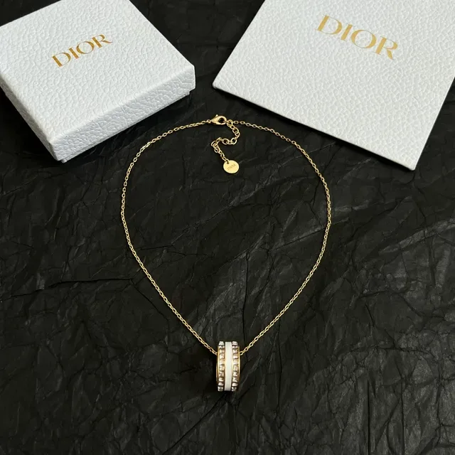Dior Gold White Chain Stacked Ring Pendant Necklace 6