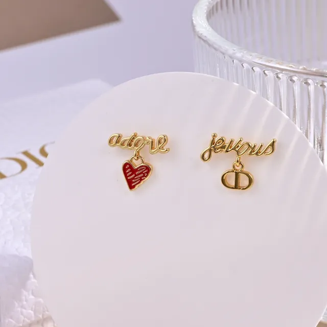 Dior Je t'aime Asymmetrical Gold-Tone Enamel Heart Earrings 5