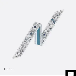 Dior Mitzaḥ सफेद नीला फूल और तितली प्रिंट बेस रेशम स्कार्फ