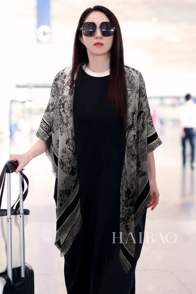 Dior Monochrome Forest Print Cashmere Scarf 2