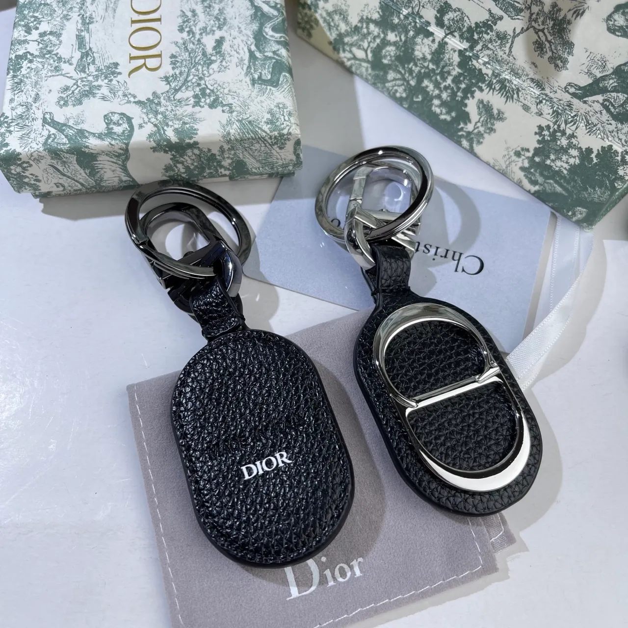 Dior Oval Leather Keychain Green Black Textured Tote Bag 7