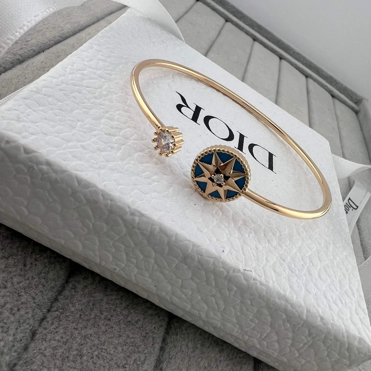 Dior Rose des Vents Enamel Compass-Star Gold-Tone Open Cuff Bracelets 5