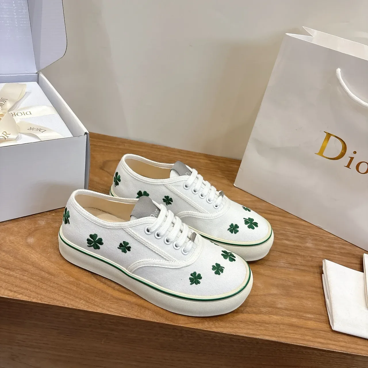 Dior White Green Embroidered Clovers Canvas Shoes 5