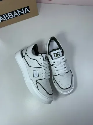 Dolce & Gabbana Portofino Tênis Lifestyle Branco Preto com Superior de Couro Imitado e Piping de Contraste 2