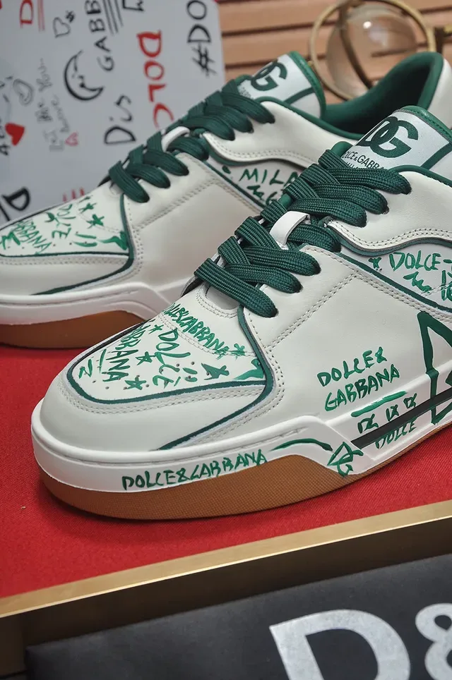 Dolce & Gabbana Sneakers lifestyle en cuir avec imprimé graffiti, plateforme basse, blanc et vert 3