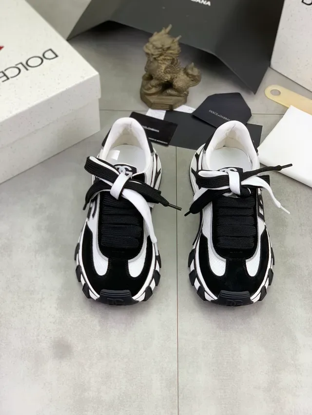 Dolce & Gabbana Black White Monogrammed Sole Chunky Sneakers 6