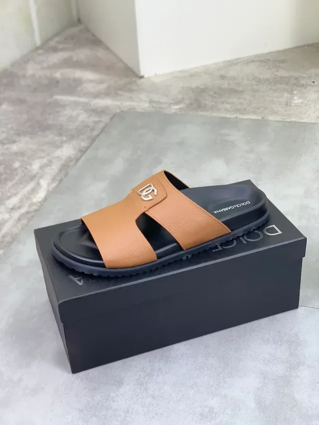 Dolce & Gabbana Brown Black Two-Strap Pebbled Leather Slippers 4