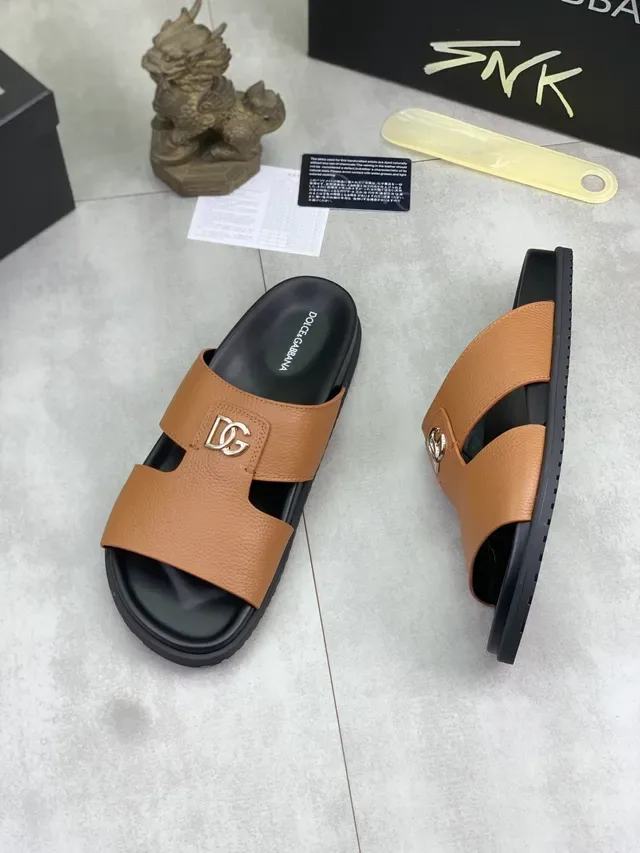 Dolce & Gabbana Brown Black Two-Strap Pebbled Leather Slippers 5