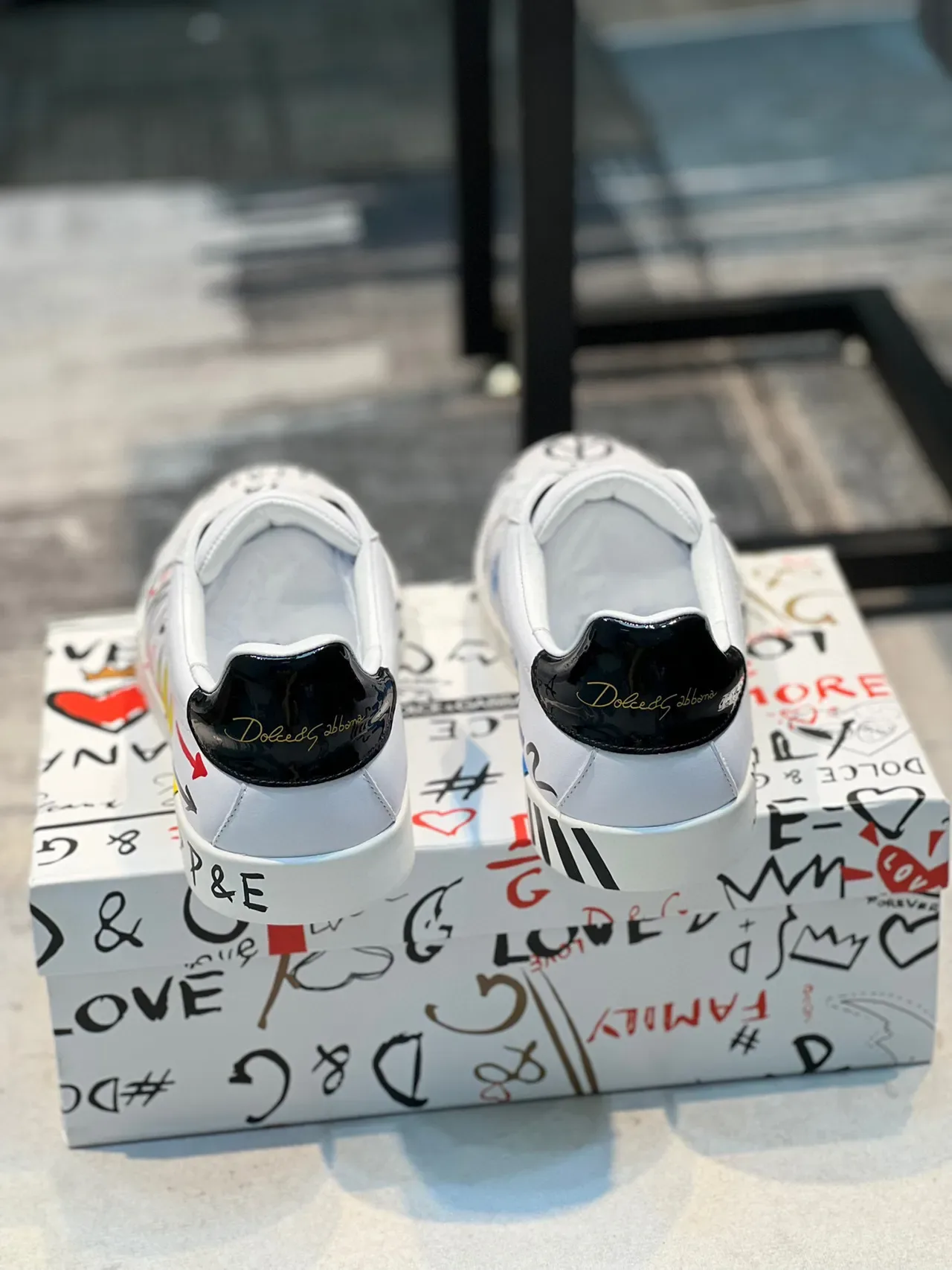 Dolce & Gabbana NS1 Graffiti White Leather Lifestyle Sneakers 2