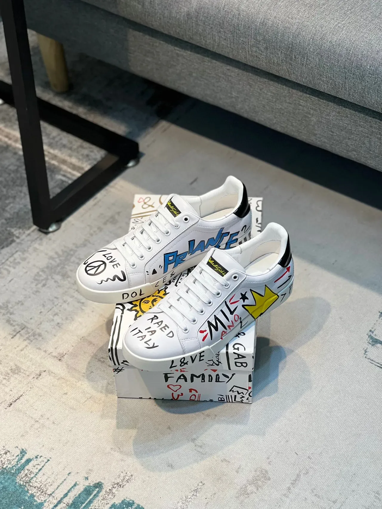 Dolce & Gabbana NS1 Graffiti White Leather Lifestyle Sneakers 7