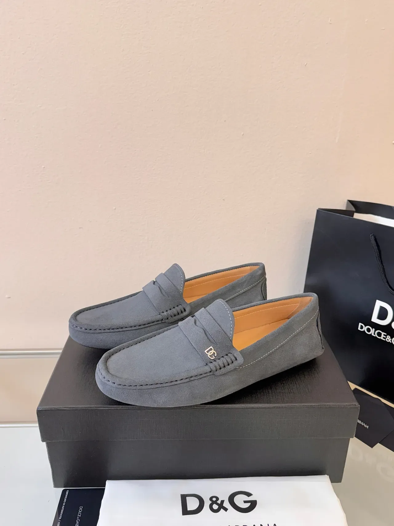 Dolce & Gabbana mocassin penny gris beige suède bride 2