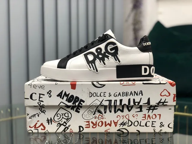 Dolce & Gabbana Portofino Blanc Noir Low-Top Logo-Appliqué Baskets Lifestyle 7