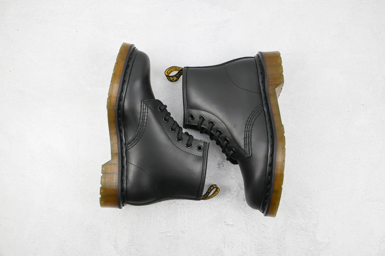 Dr. Martens 1460 黑色光滑皮革马丁靴 9